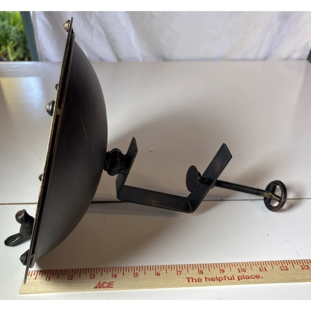Post-Mounted Bird Feeder Clamp-On 11